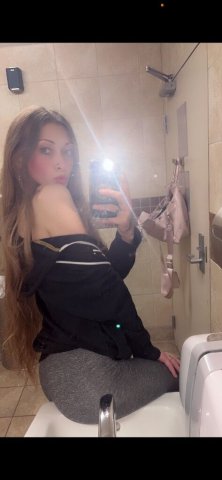 HERE FOR A GOOD TIME, NOT A LONG TIME🤭 AVAILABLE 24/7😍 SEXY PETITE WHITE GIRL❄ 100% REAL PICS🥰 OUTCALL ANYWHERE IN/NEAR TWIN CITIES😘 - 26 - 1