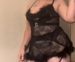 Kansas City escorts - 💦Kelly&Kitty💦🦋 YOUR PERSONAL FREAK🥵👅CUM EAT ME OUT💦👅Incall🏡Outcall🚗