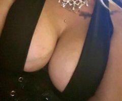 YOUR FUCKSTICK WILL BE HARDER THAN A STEEL PIPE WATCHING ME USE MY FUCK FRIENDLY MOUTH AND ALWAYS READY TO POUND PERFECT PUSSY DO ALL THE THINGS YOUR WIVES AND GIRLFRIENDS WON'T DADDY!!! WHAT ARE YOU WAITING FOR! - 30 - Image 2