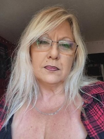 HELP ME HELP YOU 💯 LOOKING 4 NEW FRIENDS👄 NO DEPOSIT REQUIRED 🫶 SEXY NYMPHO 🌠 NEWBIES WELCOME ❤ DAILY SPECIALS - 1