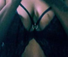 Des Moines escorts - White MEN ONLY