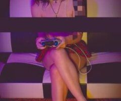 Pittsburgh escorts - READ AD BOOK IN ADVANCE