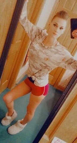 THIS AD IS FOR VIDEO CONTENT NOT A DATE HOWEVER IF YOUR WANTING A DATE THAT IS NOT OUT OF THE QUESTION JUST PLEASE RESPECT ME ENOUGH TO ME ATLEAST BUY THE VIDEOS BEFORE YOU ASK ME - 27 - 1