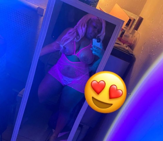 Hey it’s coco🍦🍫ʸᵒᵘⁿᵍ ˢᵉˣʸ ᵉᵇᵒⁿʸ ʳᵉᵃᵈʸ ᵗᵒ ᶠᵘˡᶠᶦˡ ʸᵒᵘʳ ⁿᵉᵉᵈˢ💦𝐩𝐥𝐞𝐚𝐬𝐞 𝐫𝐞𝐚𝐝 𝐛𝐞𝐟𝐨𝐫𝐞 𝐛𝐨𝐨𝐤𝐢𝐧 - 19 - 1
