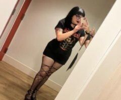 Kinky Goth MILF 🖤💋 - Image 6