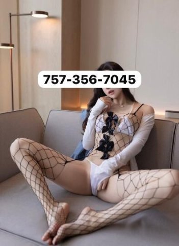 am Asiatica and I only accept cash you can write to me I am available 24 hours - 1