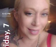 Blonde Bombshell - Etotic Massages - Image 4