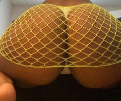SEXY TIGHT WET PUSSY NEW INTOWN 😍💦 - Image 2