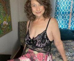 SWEET, SEXY AND MATURE! NEW PICS! HIGHLY REVIEWED! - Image 10