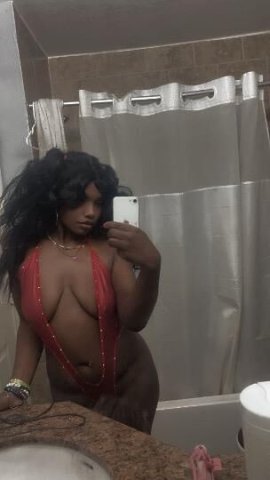 ❄come warm up with me a 5⭐ freak👅💦tight wet pussy that grips dick!🍆come see me papi💦👅 - 1