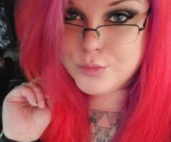 BLUE EYED CURVY & TATTOOED - 27 - Image 8