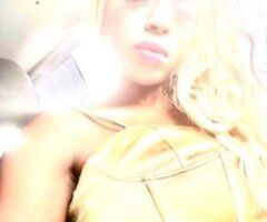 Knoxville escorts - Exotic & Petite