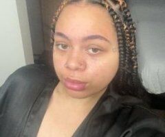 Clarksville escorts - Thick curvy lightskin