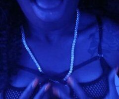 BIG TIPPERS ONLY - Image 5
