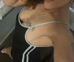 Betty with the best head - Image 3