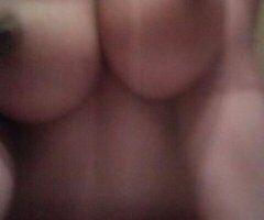 cum play with me😛😍 - Image 2