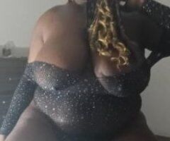 Baddest THICKEST Massage Therapist 💋🤫𝑺𝒘𝒆𝒆𝒕 𝒑𝒆𝒓𝒔𝒐𝒏𝒂𝒍𝒊𝒕𝒚, 𝒂𝒏𝒅 𝑷𝒓𝒆𝒕𝒕𝒚 𝑲𝒊𝒕𝒕𝒚🐱 - Image 3