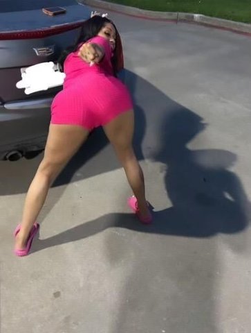 2 Girl Special ✨🍹Incall only❗❗❗Chocolate Soft Skin🍫😩Creamiest Pussy You'll Have😩💙📲✨ - 1