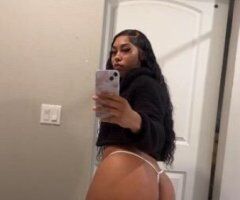 🎉💦✨ Sexy Slim Thick Baddie With A Fatty 🔥💧🍑 - Image 1