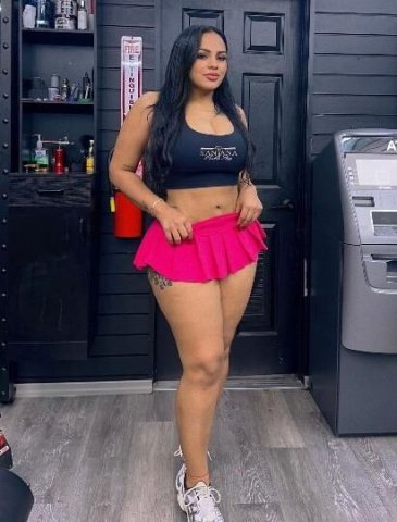 Hot Girl - 1