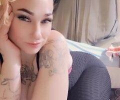 Colorado Springs escorts - 80 qv ALL DAY @purdythikkthang OnlyFans ... Katie Cakes lets Play 80qv all Day