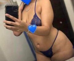 Carbondale escorts - need something sweet CUM SEE A TREAT