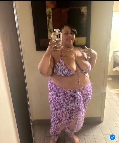 exotic makes green eyed BBW I am the headmaster.cum my throat I can squirt as well - 1