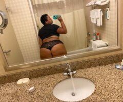 Peaches🫢 - Image 2