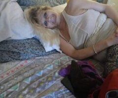 Wichita escorts - Need help it's cold out side!!!😔
