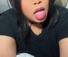 Tulsa escorts - incalls and outcalls new qv rate below! ✨🏩✨Thick and pretty! no white guys! 🧃Juice box gets wet for the right one. - 25