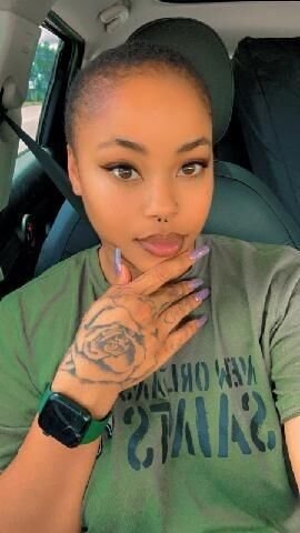 Hi 👋🏾 - 1