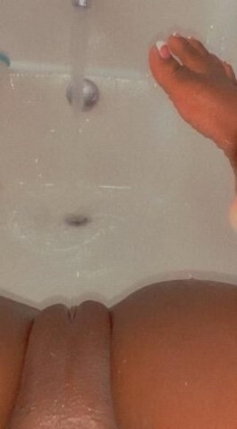 New to town only here for a few days come have fun with me baby - 1