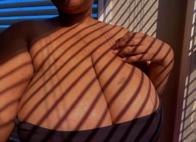 💋 Your Ultimate BBW FANTASY AVAILABLE IN TOWN 🤙🏽 Facetime fun⭐Sexting⭐Videos⭐Nuru Massage 💦 2girl special 💦✅sexting,dick rating,dropbox for sell ✅ incall and outcall also carcall ✅$40 DEPOSIT REQUIRED FOR ALL DATES✅ - 1