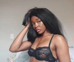 Lady Seeking Gentleman - Image 2
