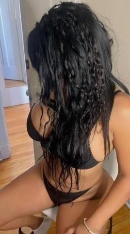 Hot, sexy Latina girl, willing to please you, open to everything 🔥💦😛come here - 33 - 1