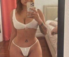 Central Jersey escorts - Pretty young girl new in the area, ready for all services, text or call me to meet up