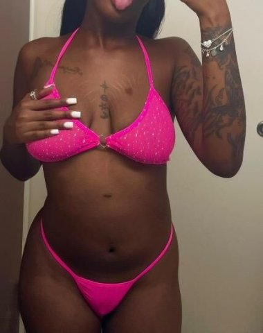 Slim and Petite 😩 Chocolate Queen 🍫 INCALLS AND OUTCALLS 🚗 - 1
