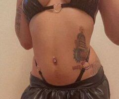 Lansing escorts - 😉 pleasure is only one call away.