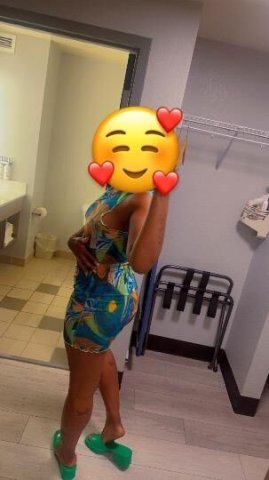 Ms.Kmoni Fee 😘 - 1