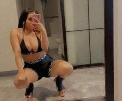 Quad Cities escorts - 🍓💦👸🏽 The Goddess thats new in town 💦🌊 Cum for a Ride 💦