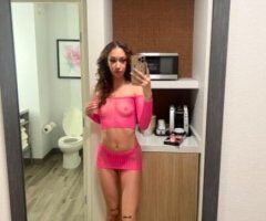 Olympia escorts - Star⭐ Pretty petite spinner OUTCALL ONLY ask about my FACETIME CALLS😘
