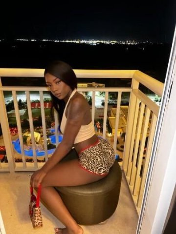 SEXY EBONY SQUIRTER💦 - 1