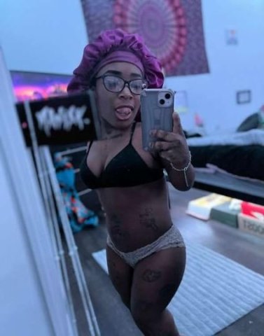 🤎NEW IN TOWN 3 foot 11 Chocolate bunny 🤎 here for a short stay ‼ - 1