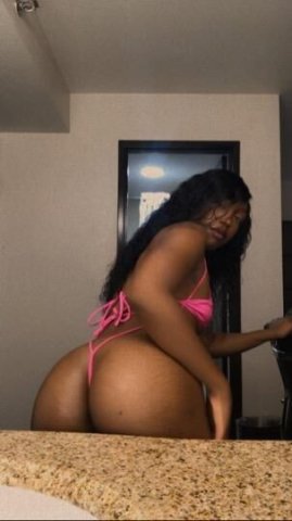 FUN SIZED FREAK 😻 Tight WET PUSSY 💦 Super deep THROAT 🏆 - 1