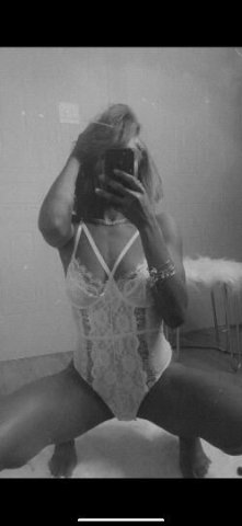 Sexy Foreign Melanin Doll Ready To Have A Good Time - 1
