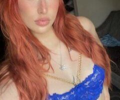 petite beauty - Image 2