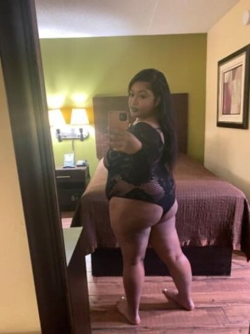 Curvy ebony BBW available for outcalls NOW!!! - 1