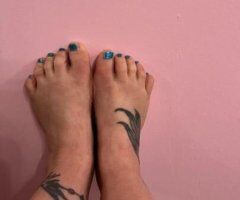 sexy rubs, prostate ($100), edging, slipNslide ~ $60 hh and $80 specials (pompano beach) ~ all natural titties ~ foot fetishes and other fetishes too ~ also i do 1-on-1 LIVE video calls on WhatsApp as well - Image 2