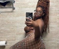 Fayetteville escorts - Professional Throat Goat 👅🍆💦