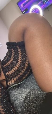 Simply the best 🍑💦 head goat🐐 available for incalls or out calls - 1
